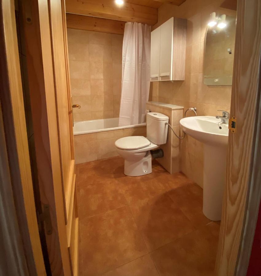 La Vall Apartaments Loft Sant Llorenç de Morunys Bagian luar foto